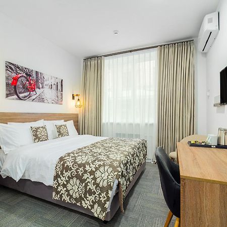 צ'יסינאו Ta Collection Hotel מראה חיצוני תמונה